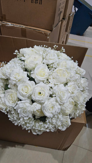 White 50 cm bouquet flowers for wedding event decorations by Sona Casa