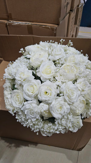 White 50 cm bouquet flowers for wedding event decorations by Sona Casa