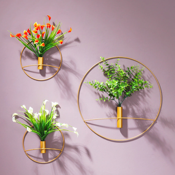 Golden Wall Flower Metal Tube Vase for home decoration