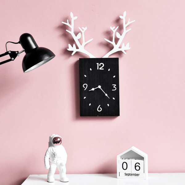 Wooden Deer Clock for Home Décor